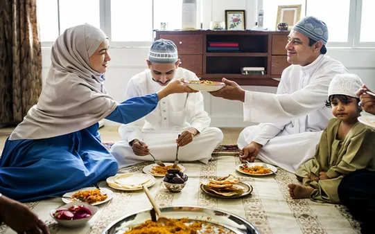 The Importance of Socializing During a Mediterranean Meal